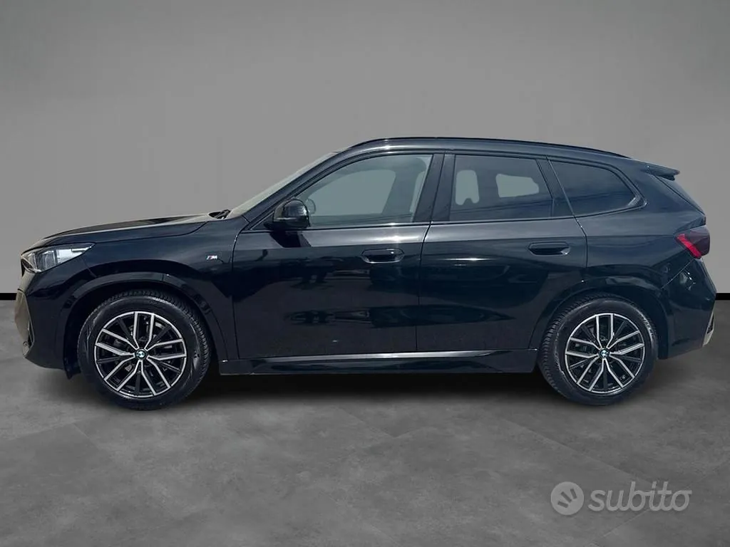 BMW X1 2024 photo 2