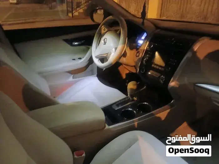 Nissan Altima 2014 photo 3