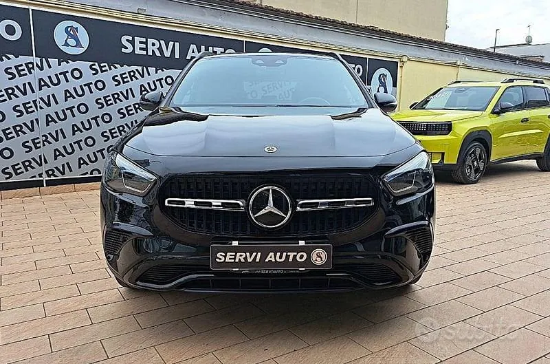Mercedes-Benz Gla 2023 photo 2