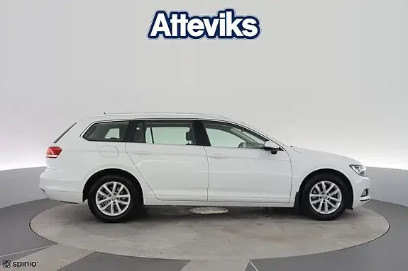 Volkswagen Passat 2019 photo 2