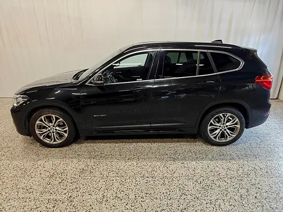 BMW X1 2016 photo 2