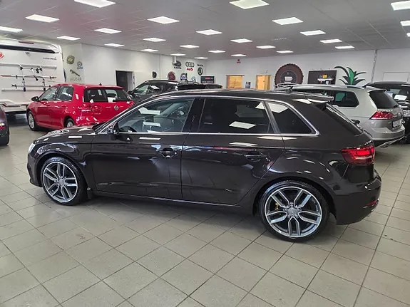 Audi A3 2017 photo 3