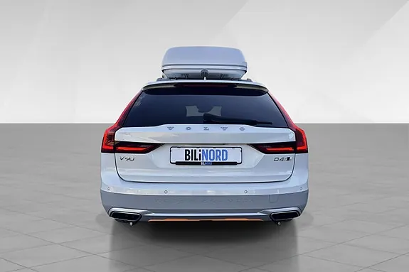 Volvo V90 Cross Country 2018 photo 5