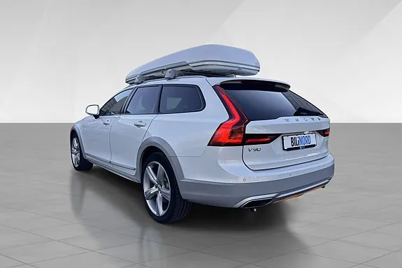 Volvo V90 Cross Country 2018 photo 4