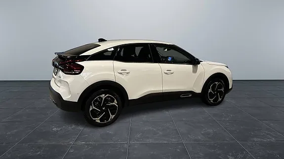 Citroen C4 2023 photo 4