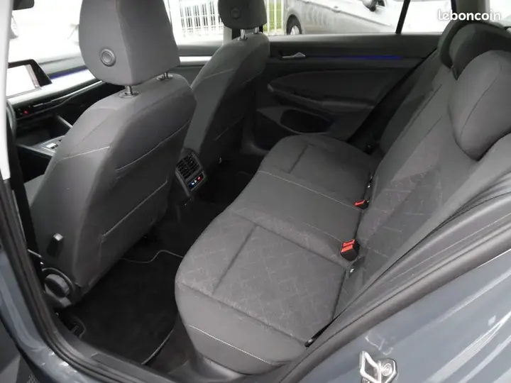 Volkswagen Golf 2023 photo 4