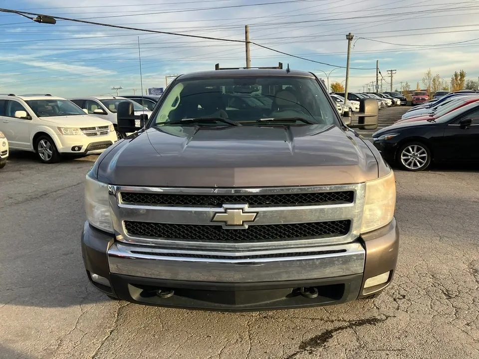 Chevrolet Silverado 1500 2007 photo 2