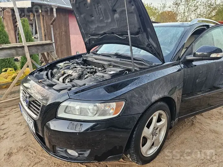 Volvo V50 2012 photo 4