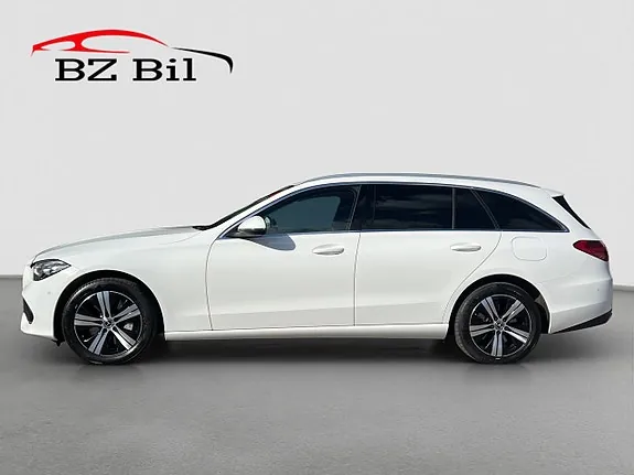 Mercedes-Benz C300 E 2023 photo 3
