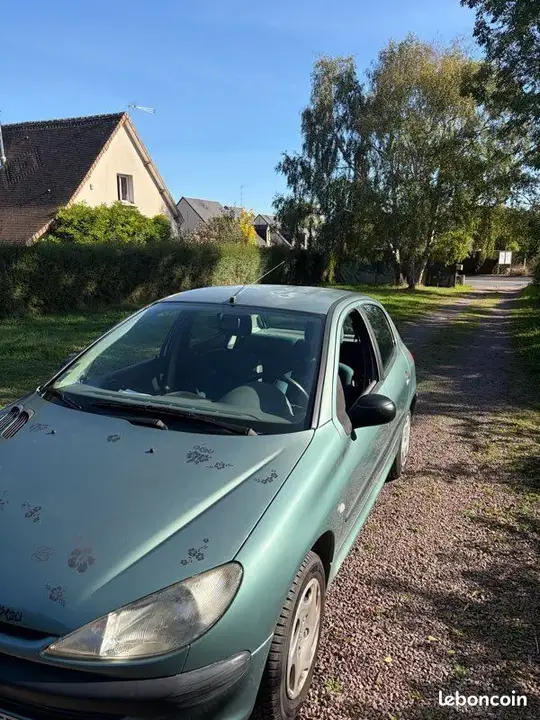 Peugeot 206 2001 photo 2