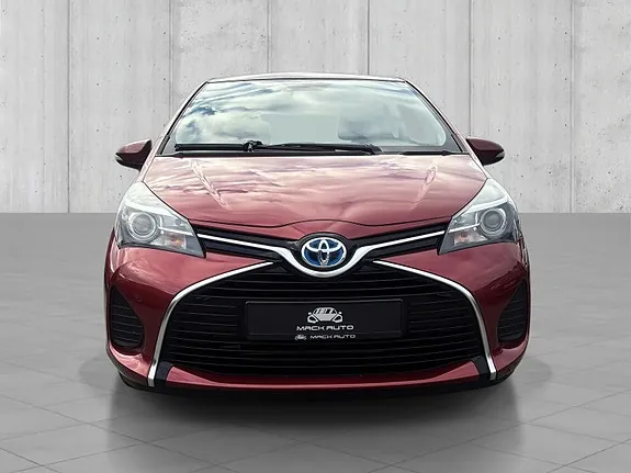 Toyota Yaris 2015 photo 3