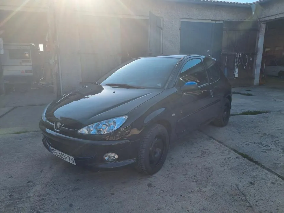 Peugeot 206
