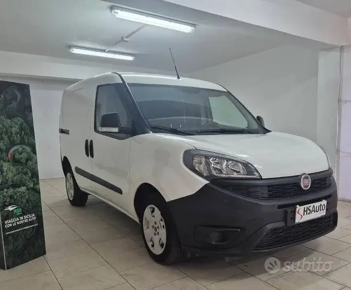 Fiat Doblo 2022 photo 2