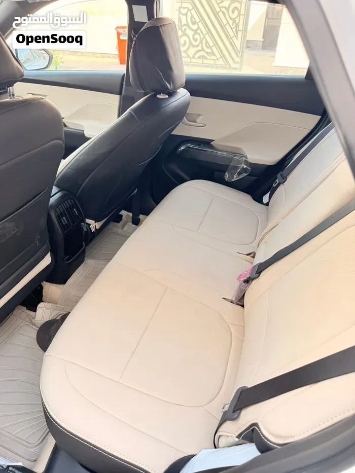 Hyundai Kona 2026 photo 2