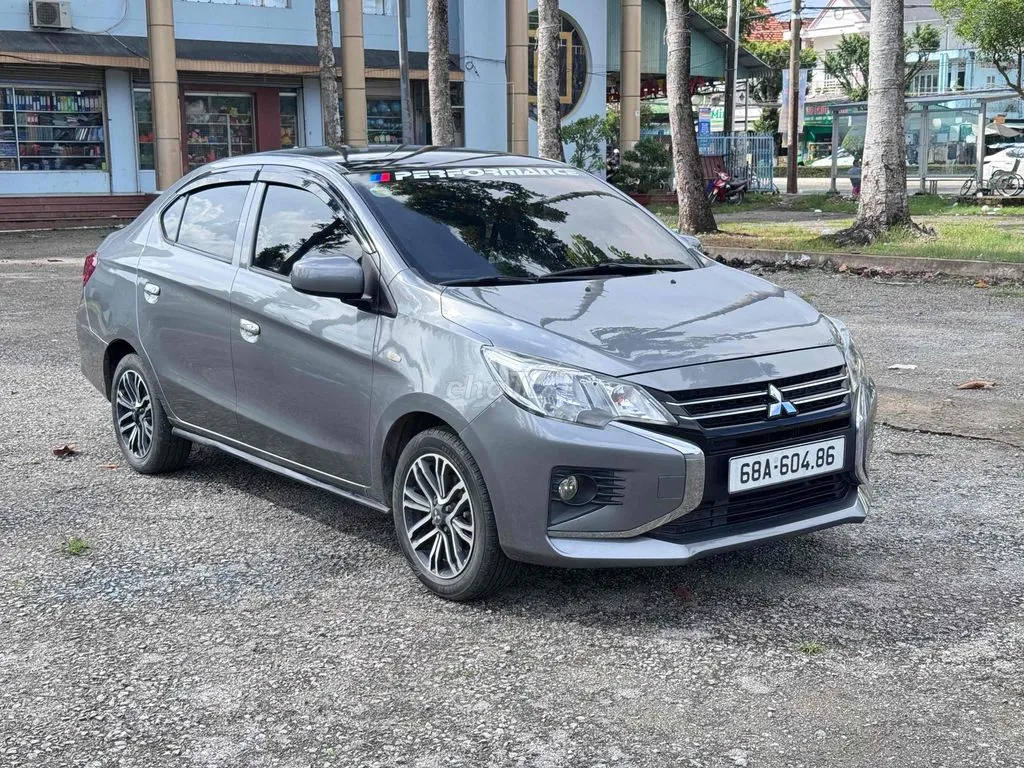 Mitsubishi Attrage 2021 photo 2