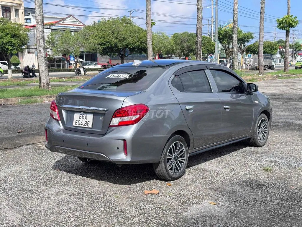 Mitsubishi Attrage