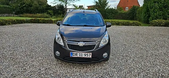 Chevrolet Spark 2010 photo 2