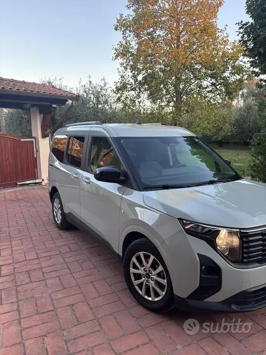 Ford Tourneo Courier