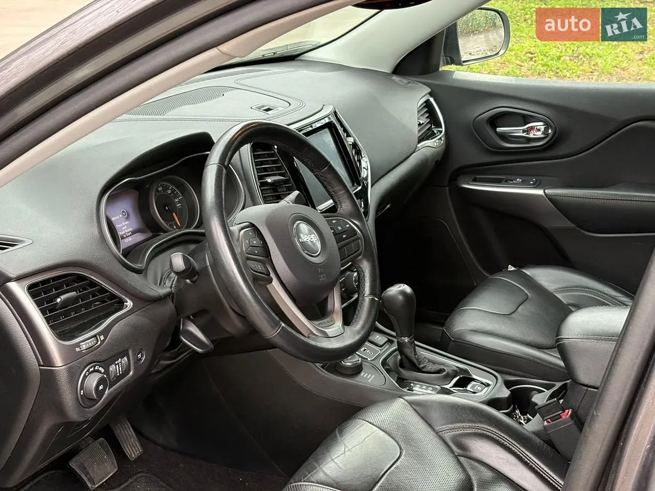 Jeep Cherokee 2018 photo 4