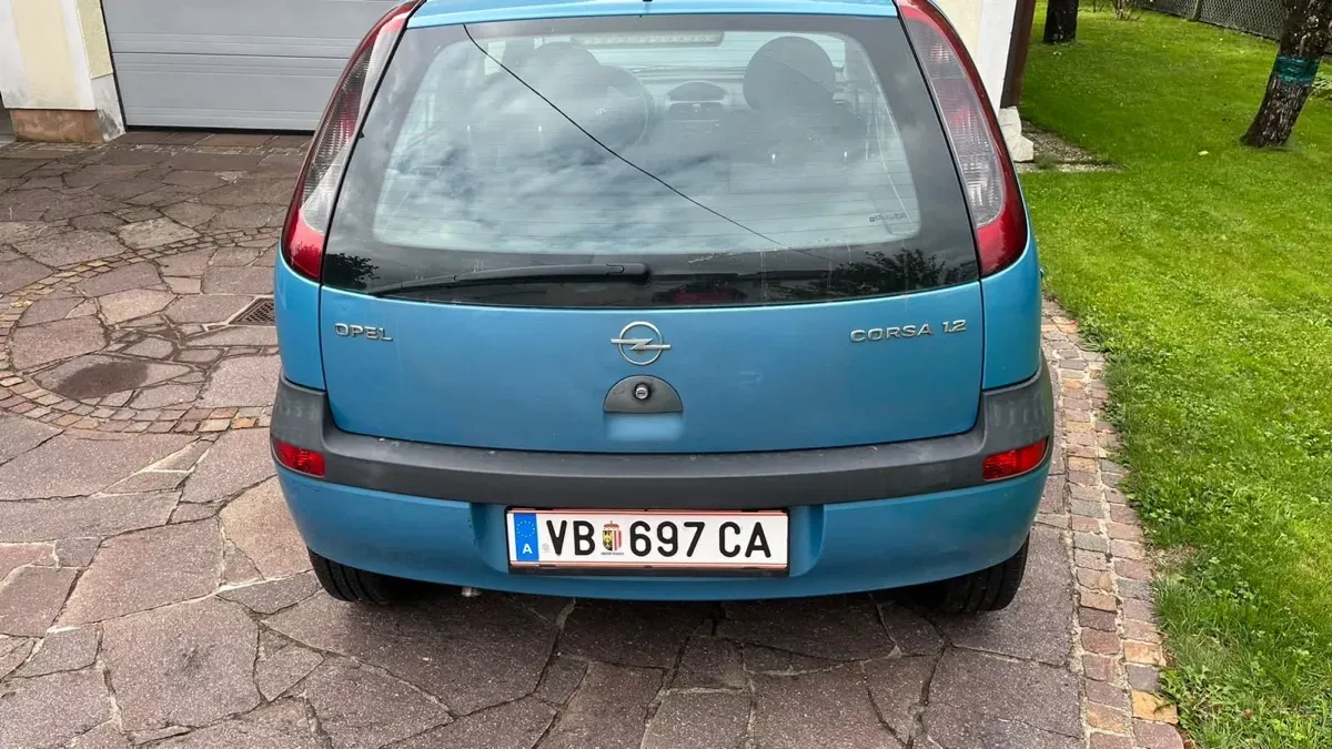 Opel Corsa 2002 photo 2