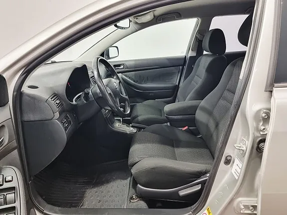 Toyota Avensis 2005 photo 5