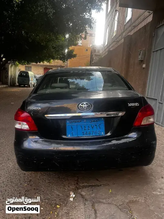 Toyota Yaris 2010 photo 2