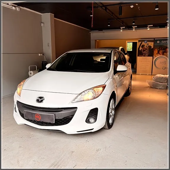 Mazda 3
