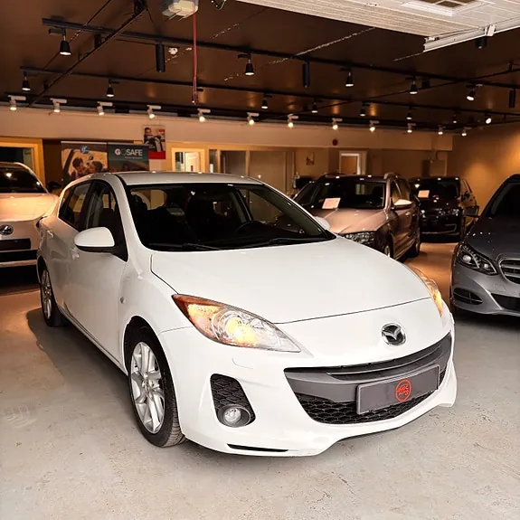 Mazda 3 2012 photo 2