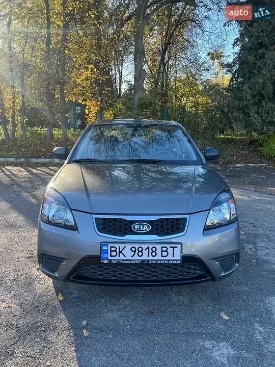 Kia Rio 2011 photo 2