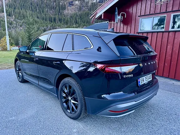 Skoda Enyaq 2023 photo 4