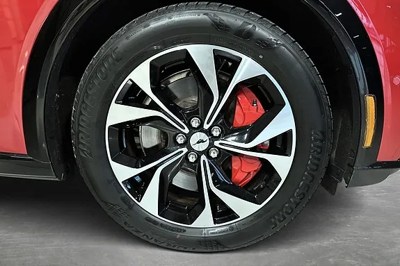 Ford Mustang Mach-E 2023 photo 5
