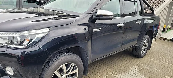 Toyota Hilux 2020 photo 2