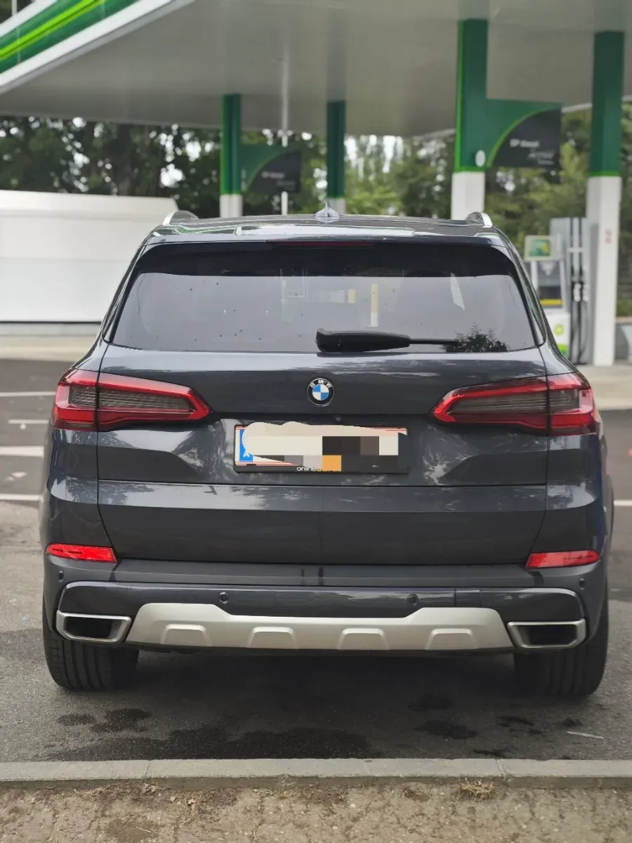BMW X5 2019 photo 2