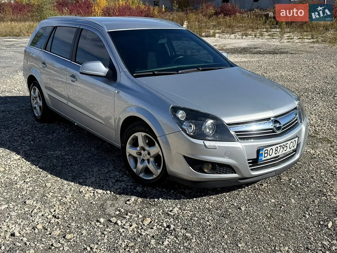 Opel Astra 2009 photo 2