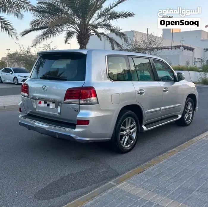 Lexus Lx 2015 photo 3