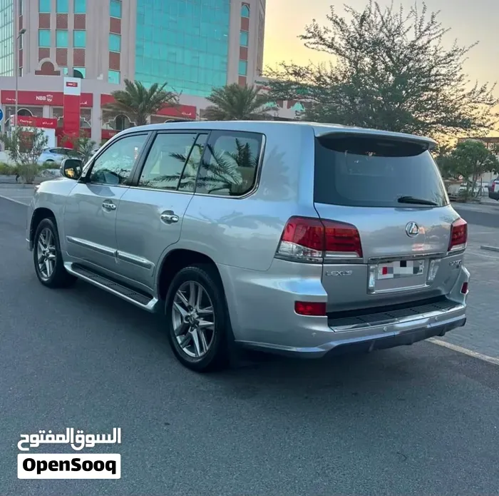 Lexus Lx 2015 photo 4