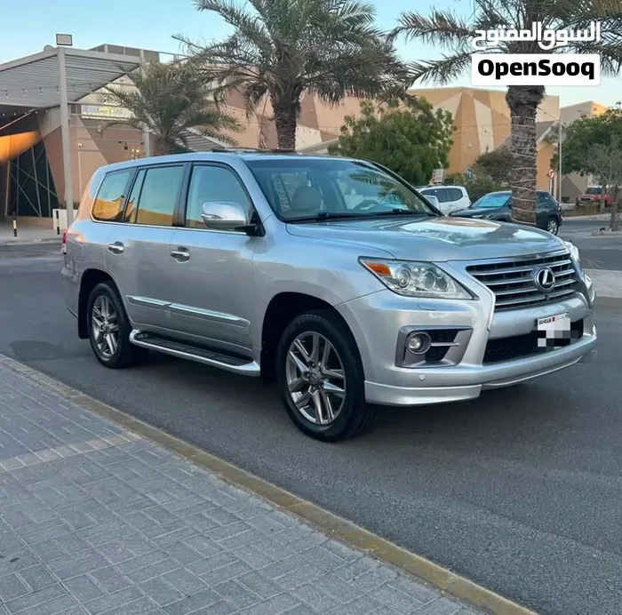Lexus Lx