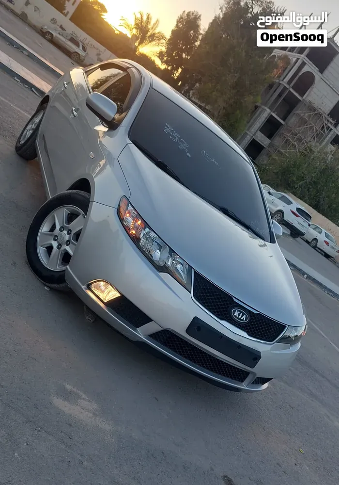 Kia Forte 2008 photo 3