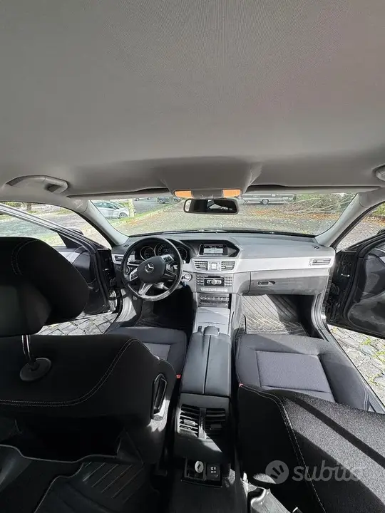 Mercedes-Benz E-Class 2013 photo 3