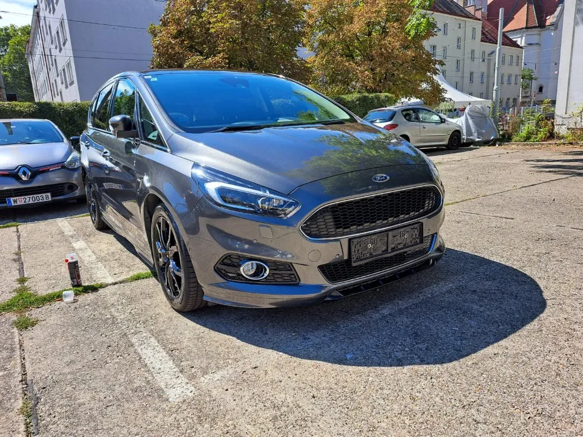 Ford S-Max 2017 photo 2