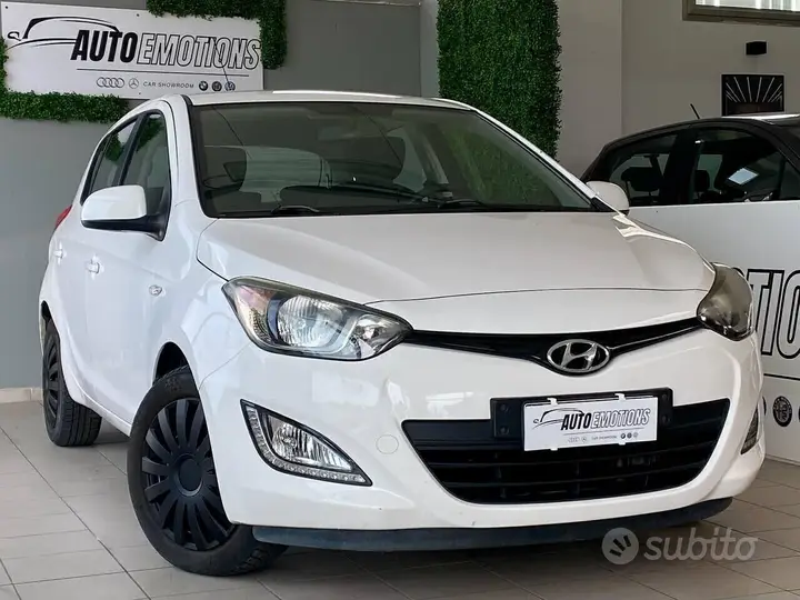 Hyundai I20