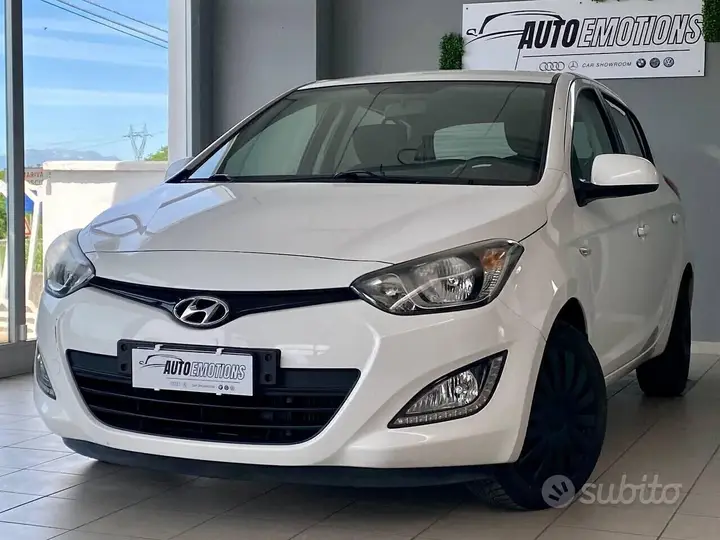 Hyundai I20 2014 photo 3