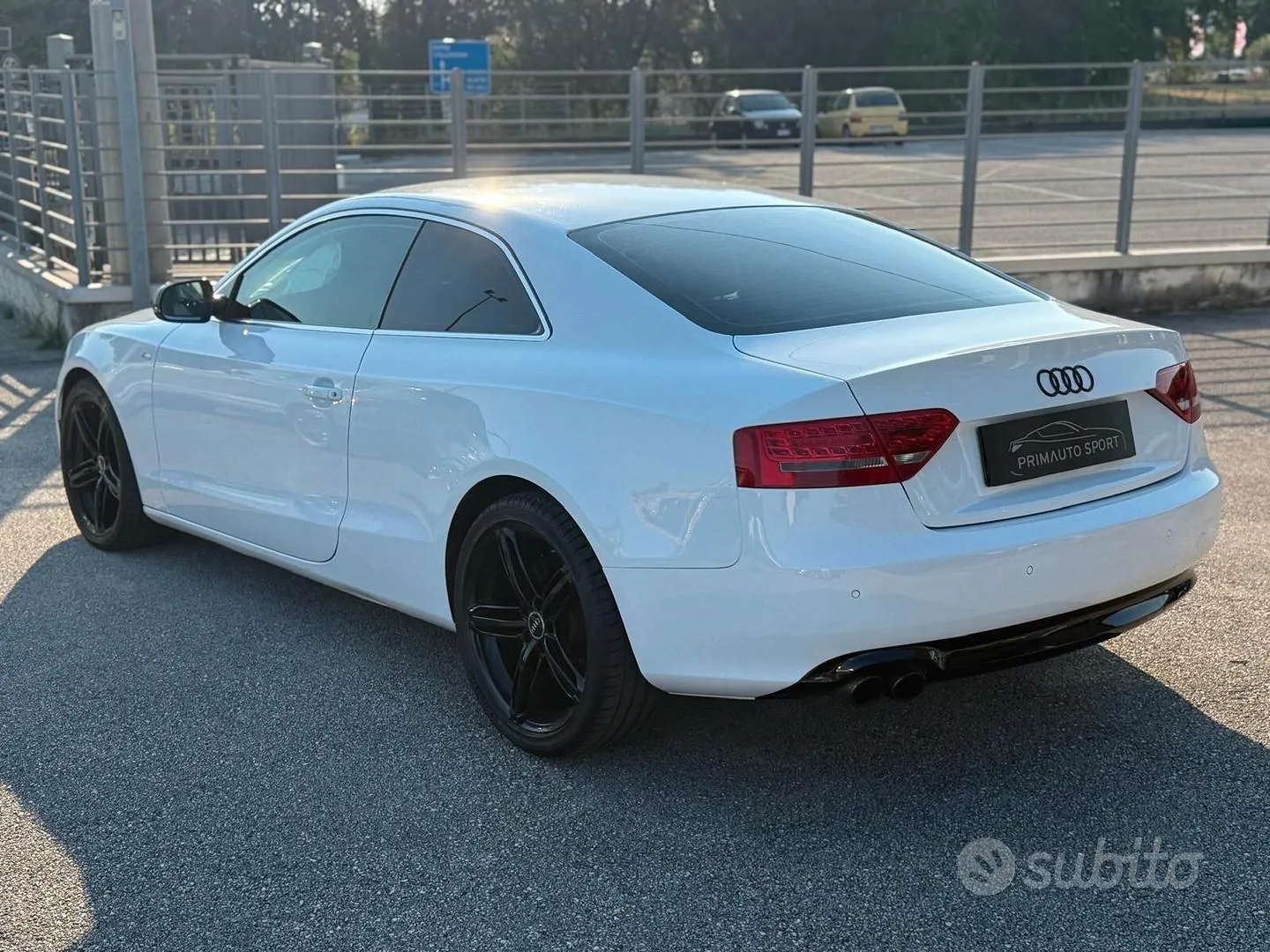 Audi A5 2011 photo 4