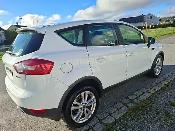Ford Kuga 2011 photo 3
