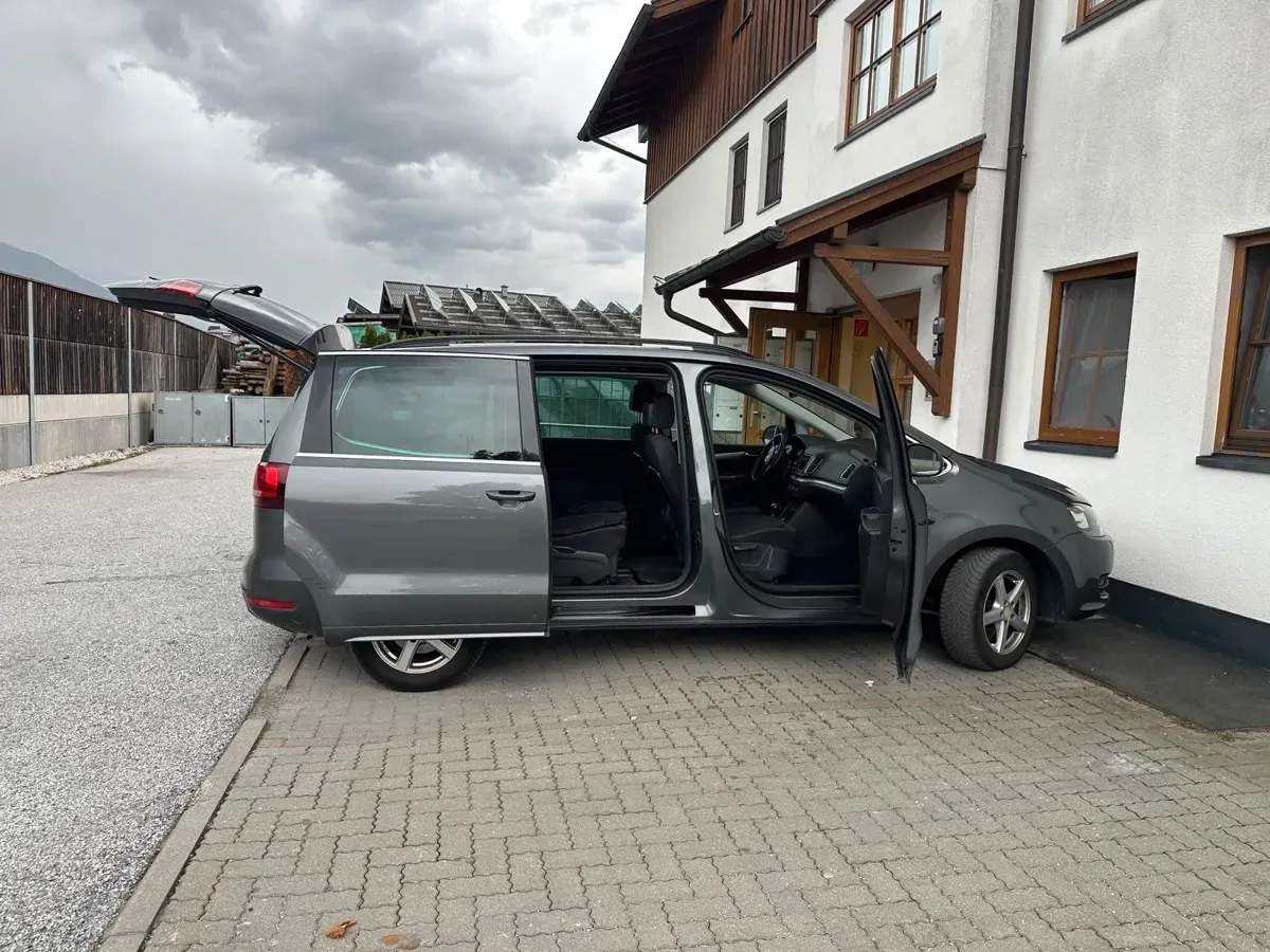 Volkswagen Sharan 2016 photo 3