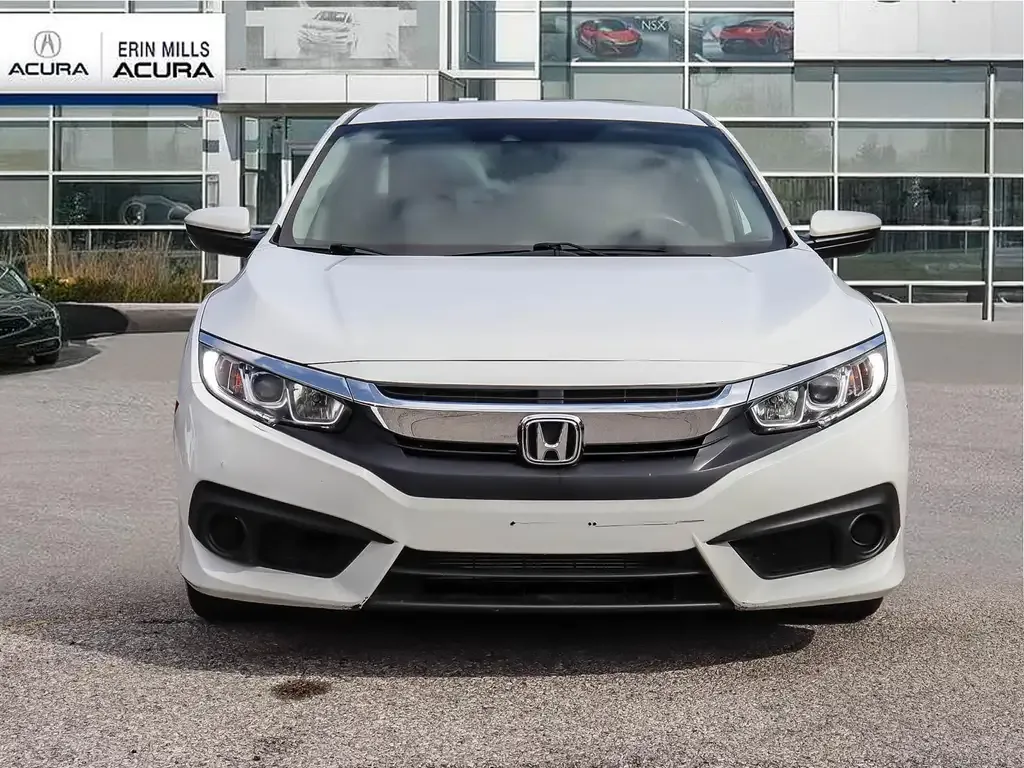 Honda Civic 2018 photo 2