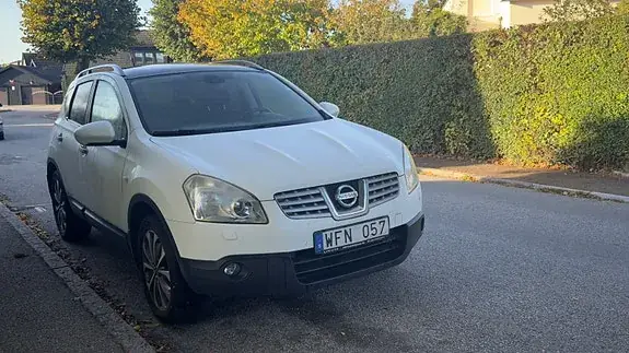 Nissan Qashqai 2010 photo 2