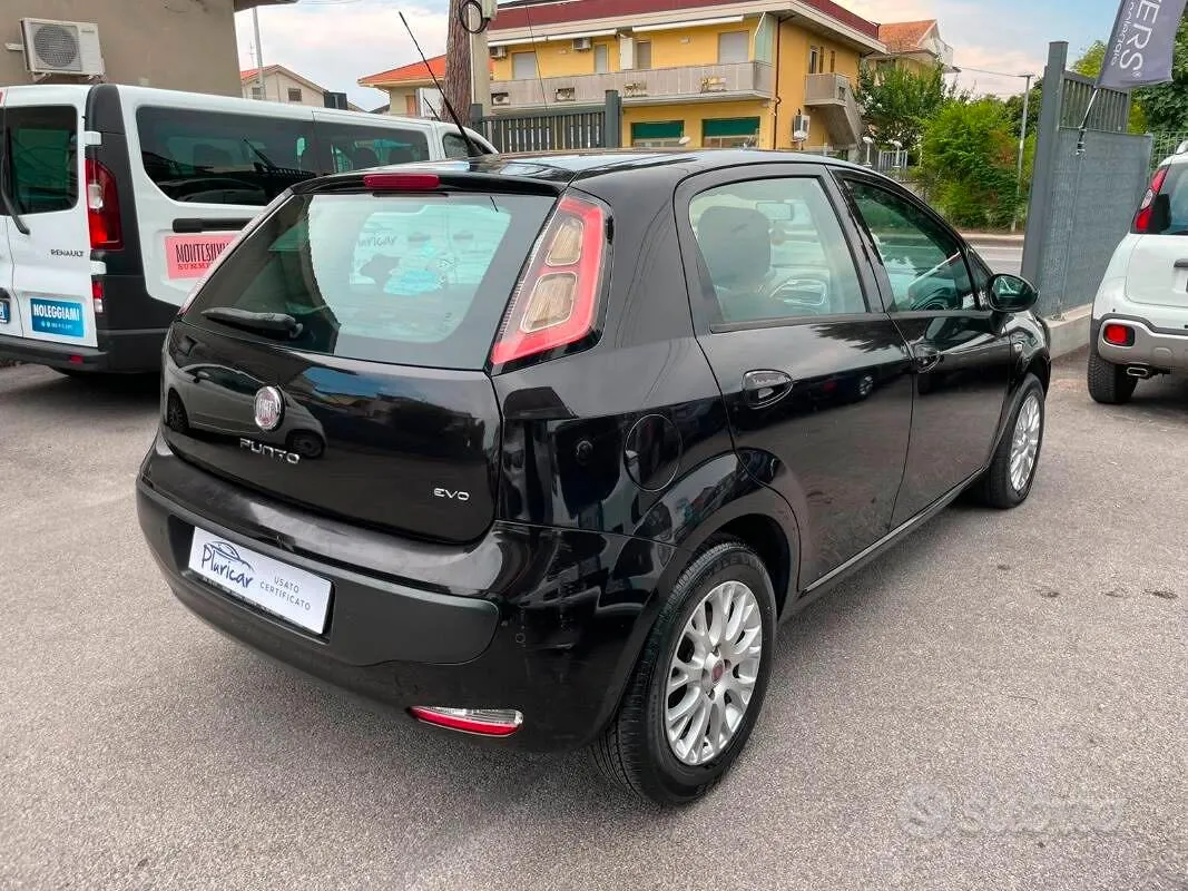 Fiat Punto 2010 photo 5