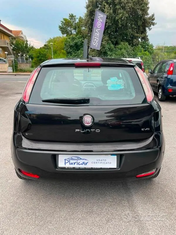 Fiat Punto 2010 photo 4