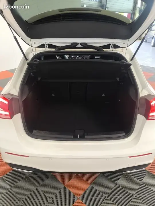 Mercedes-Benz A-Class 2020 photo 3
